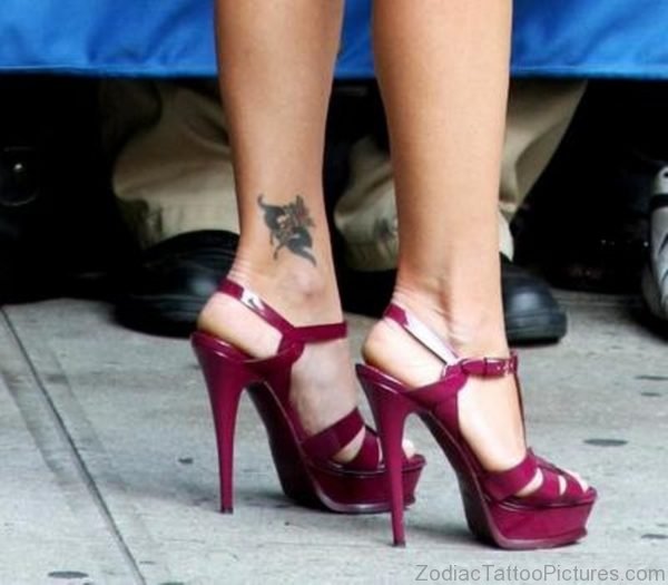 Girl With Cool Pisces Zodiac Tattoo On Ankle