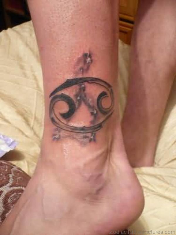 Great Looking Zodiac Cancer Tattoo