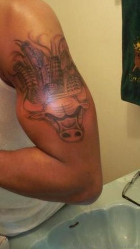 Amazing Taurus Tattoo On Left Muscles