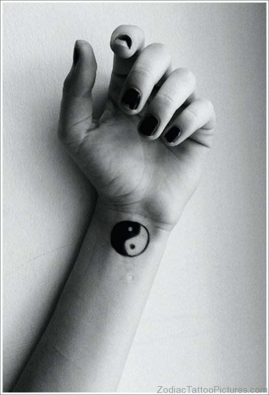 Black And White Yin Yang Tattoo 