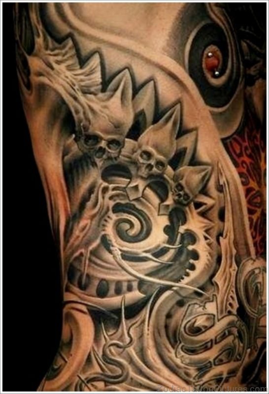 Fantastic Biomechanical Tattoo On Rib Side