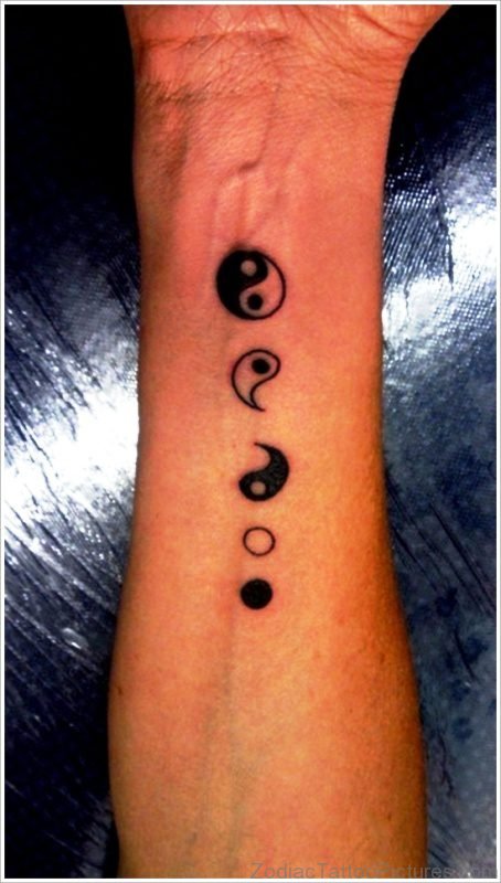 Yin Yang Tattoo Design On Wrist 